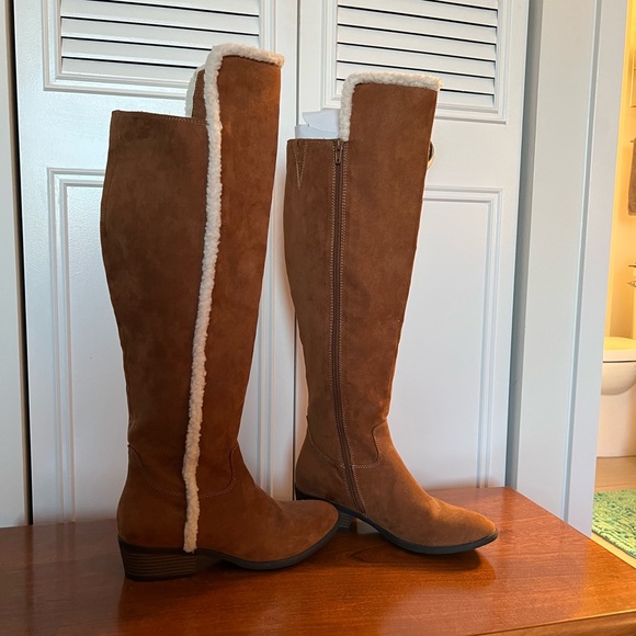 MIA Over the Knee Suede Boot - Picture 2 of 7
